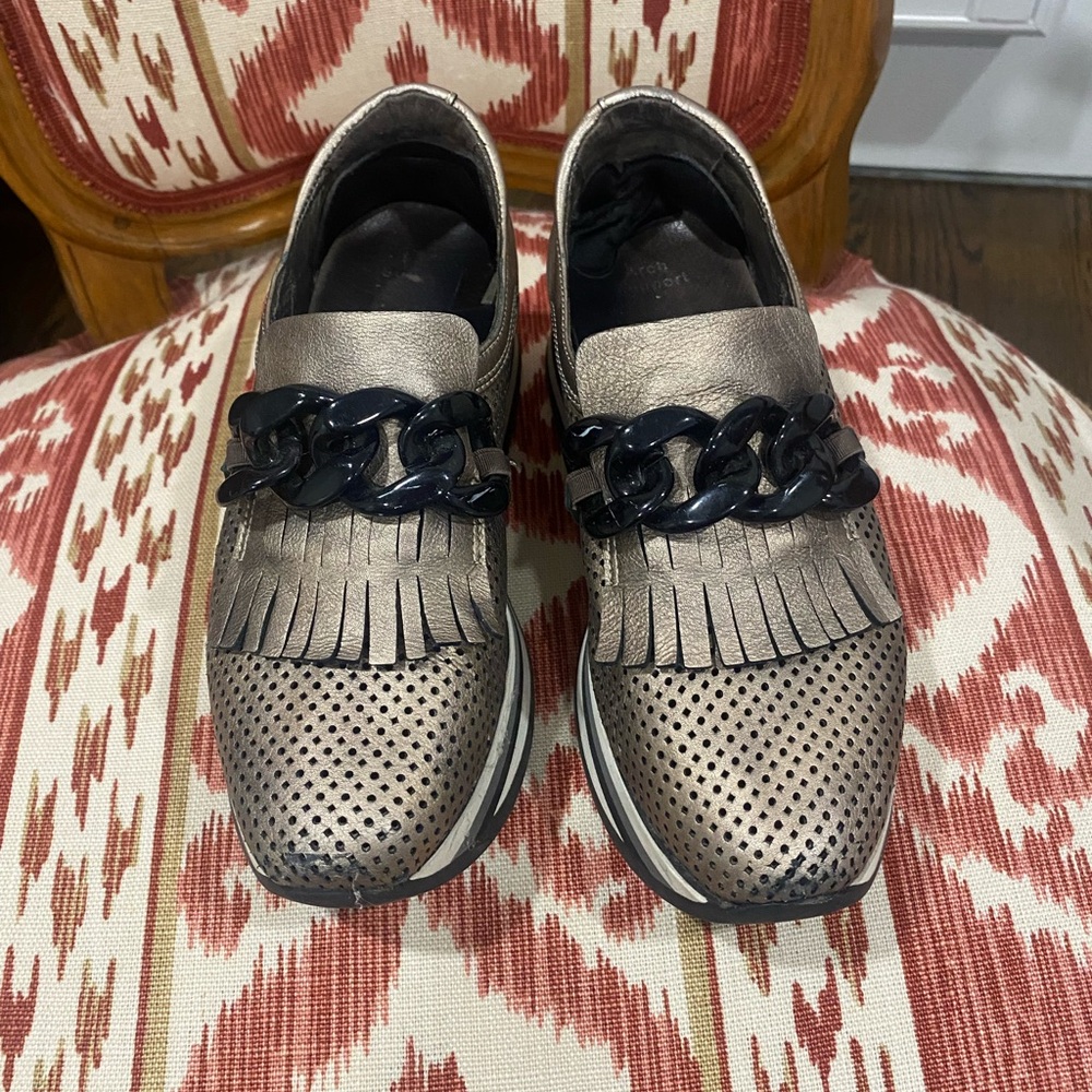 Softwaves Women's Metallic Loafers with Fringe.